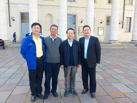 ���ܳ�ϯ��������ᡱ�͡������й�������̳��