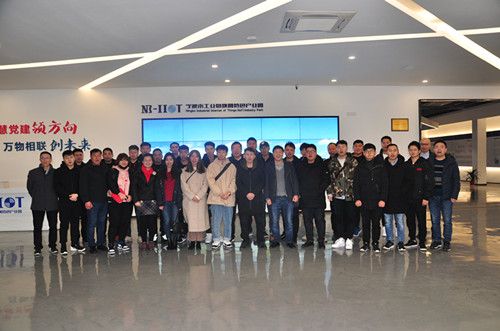 kb88ƽ̨��֯���ڿͻ���Ů��ѵ