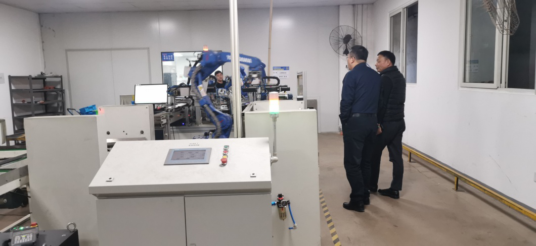 �����ܲÿ½������������չ�˾ݰ��ָ��