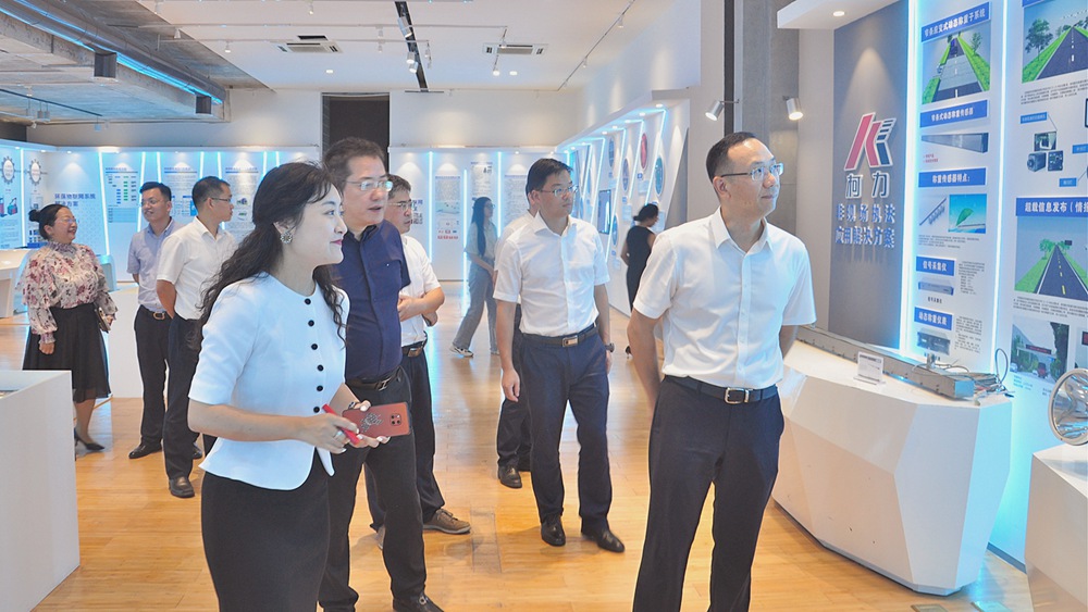 �����н�����ί����ǡ�������������һ��ݰ��kb88ƽ̨���п������