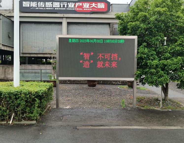 ���������������˶���������չ