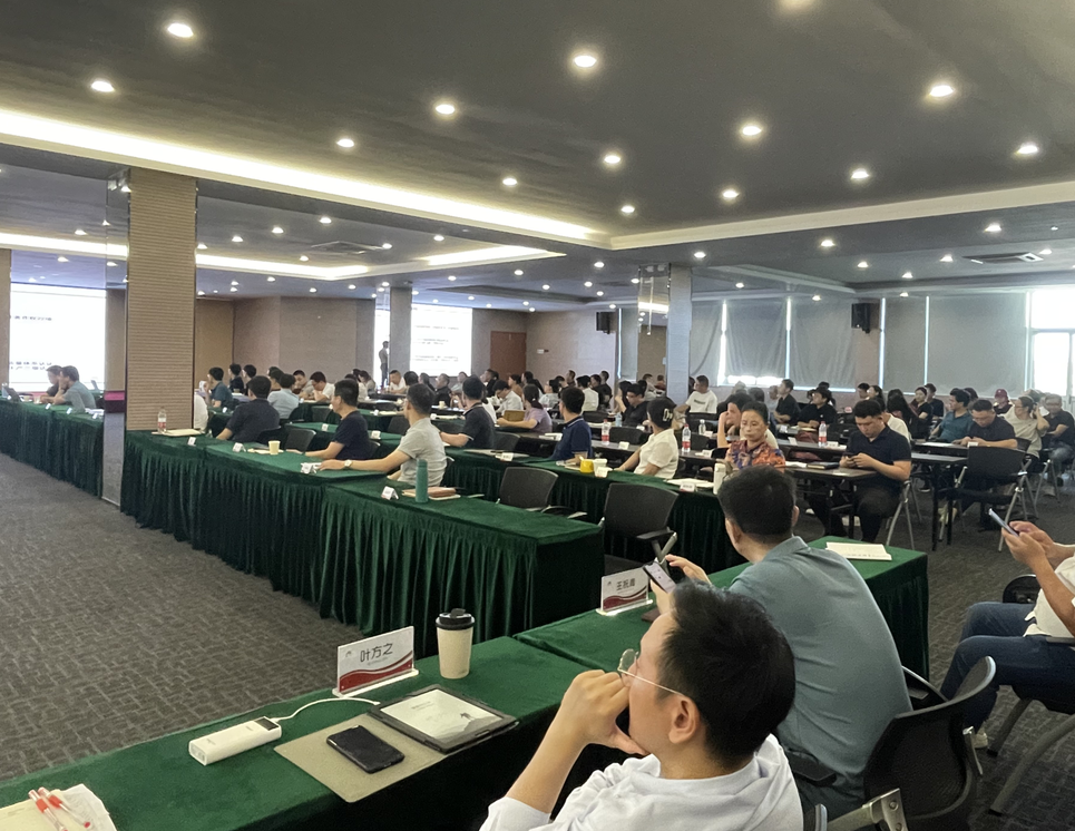 ���Ƹ��� �ᶨǰ��|kb88ƽ̨���š���ӥ����ѵ˳�����