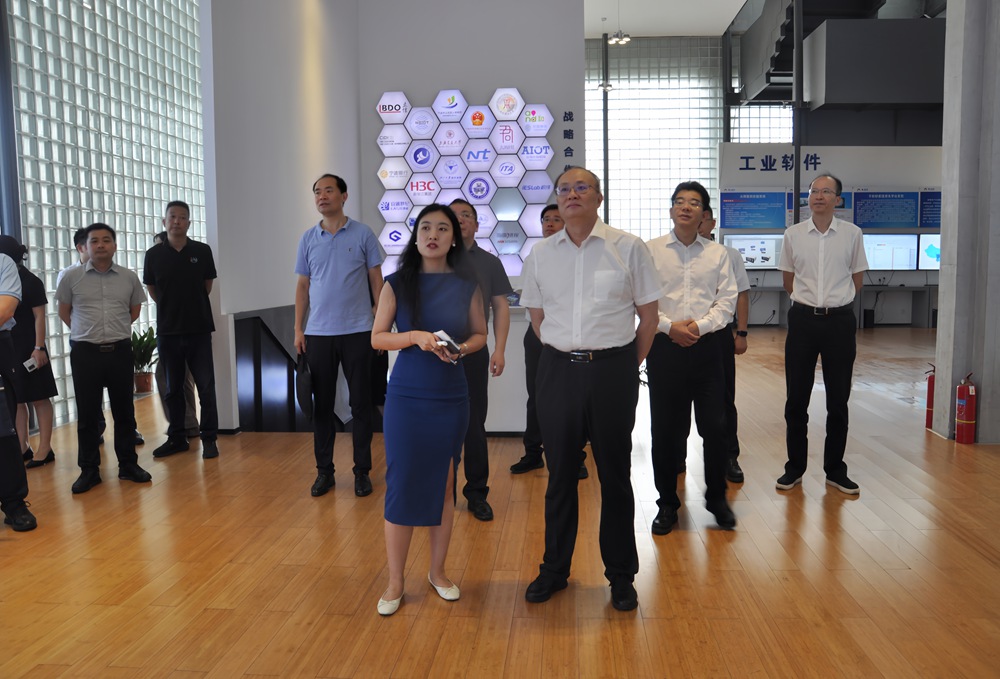 ����Ժ�����о����ĸ����Ρ������Ա���һ��ݰ��kb88ƽ̨���п������